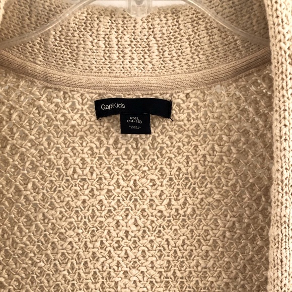 GAP Girls Sweater Size 14-16 XXL Like New Condition - Picture 4 of 4